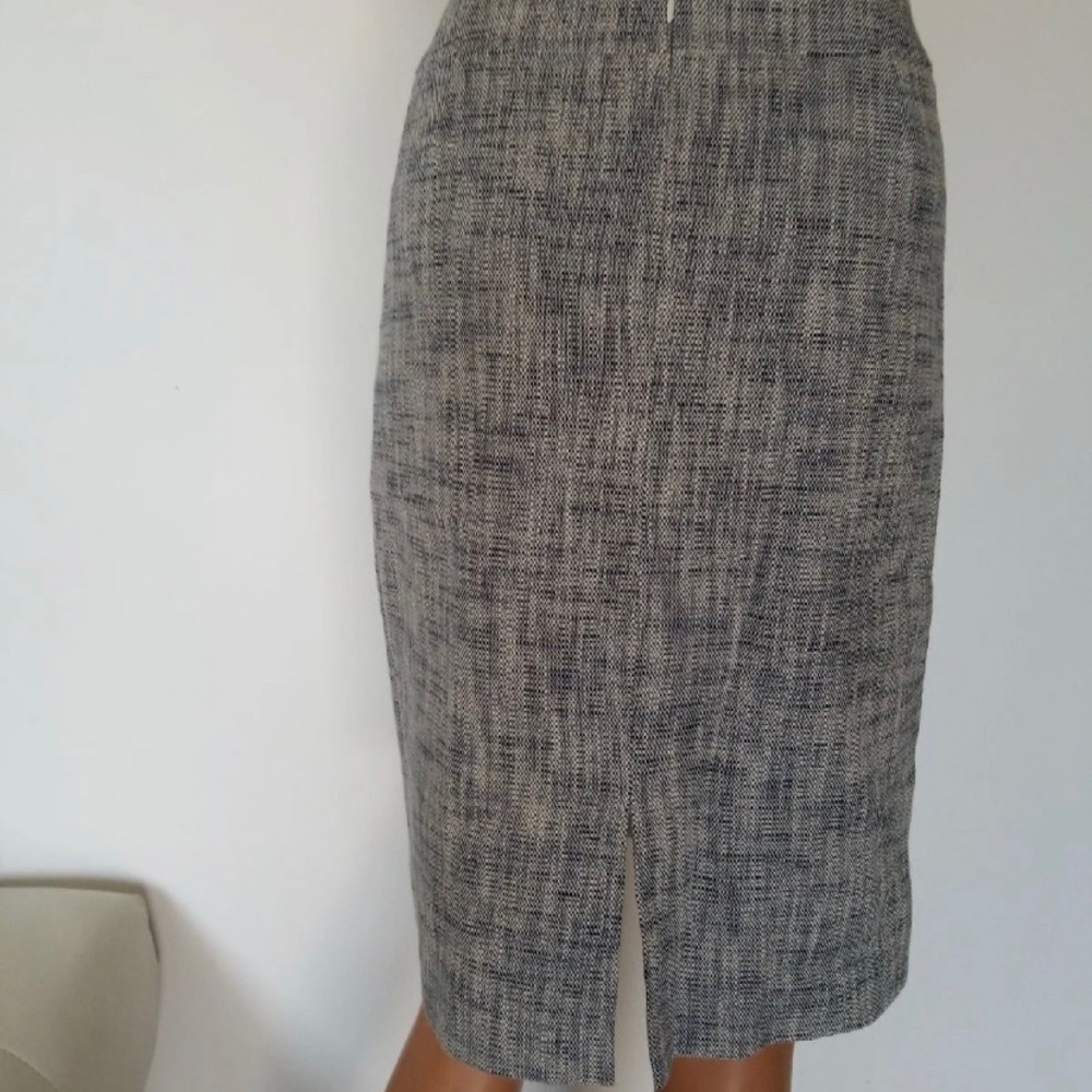 Pencil Skirt - Picture 3 of 4